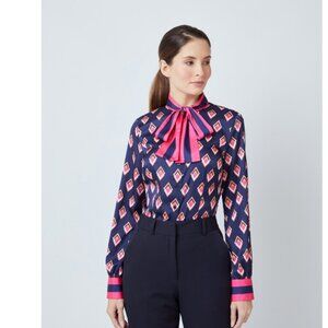Hawes & Curtis Women's Navy & Orange Hearts Geometric Print Satin Blouse